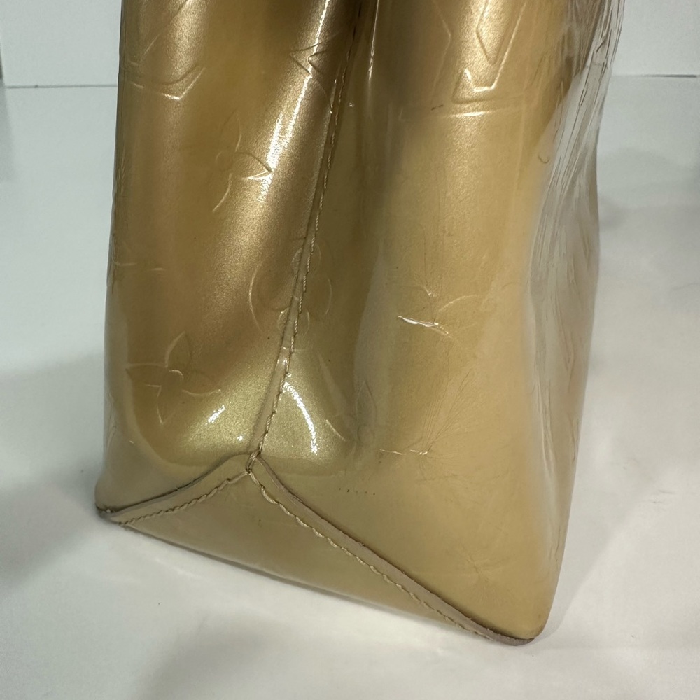 Authentic Louis Vuitton Vernis Reade PM Tote Bag - Picture 7 of 15